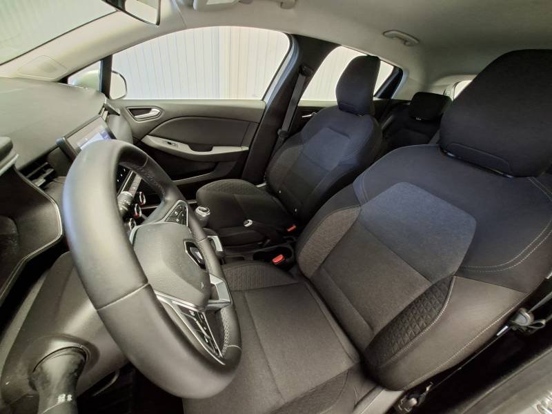 Renault Clio - Photo 18