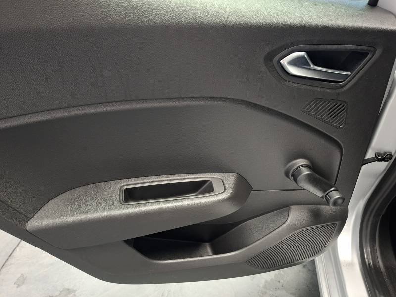 Renault Clio - Photo 21