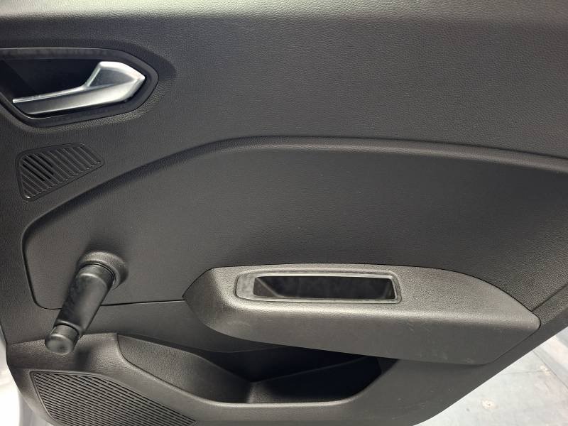 Renault Clio - Photo 25