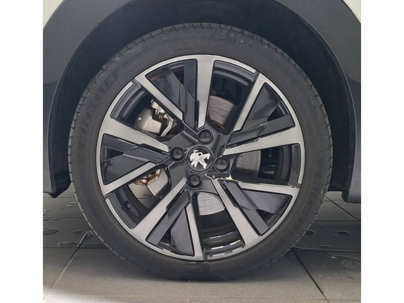 Peugeot 208 - Photo 18