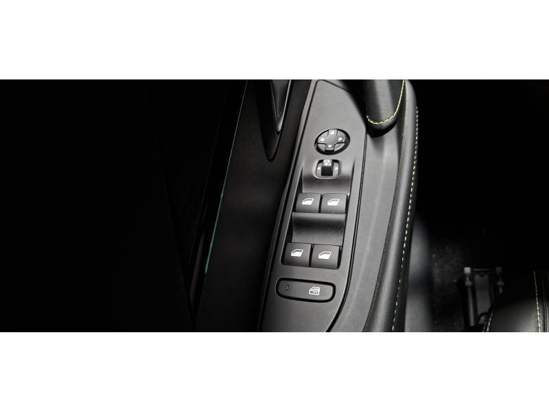 Peugeot 208 - Photo 31