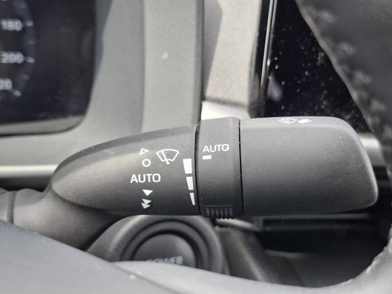 Toyota C-HR - Photo 27
