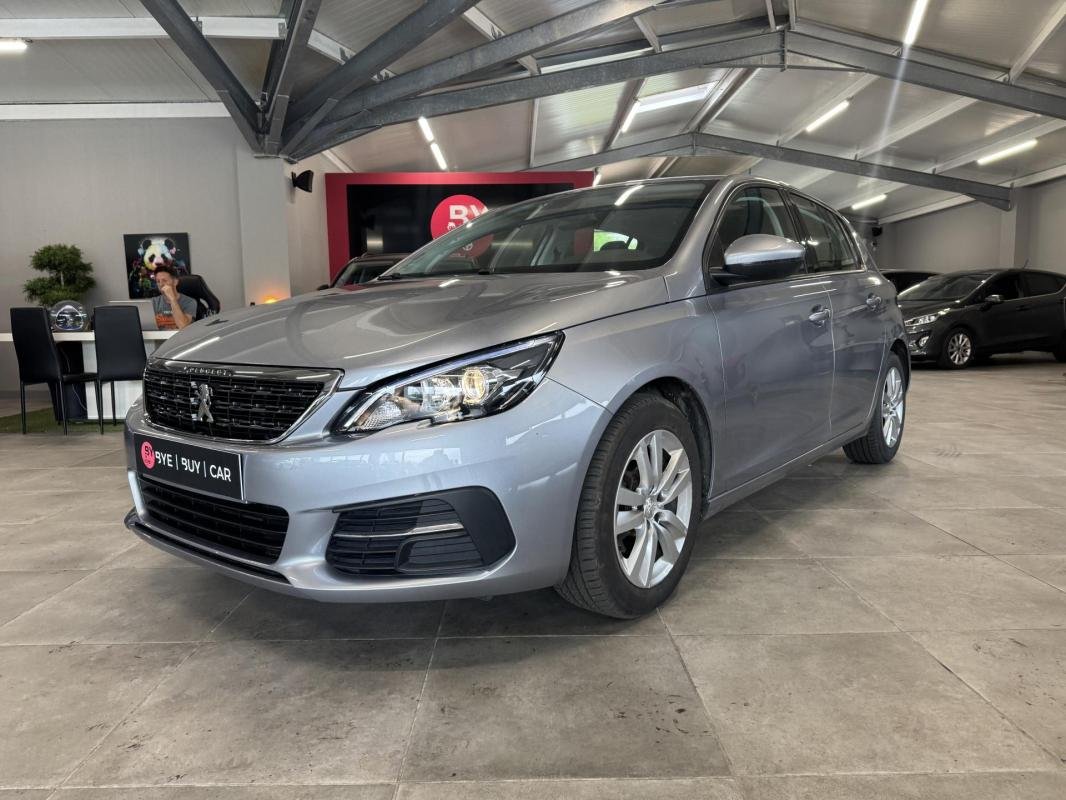 Peugeot 308 - Photo 1