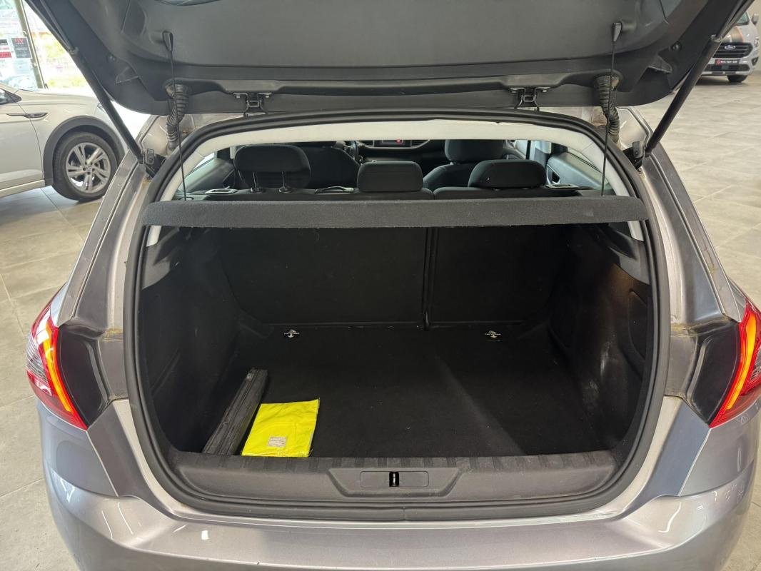 Peugeot 308 - Photo 11