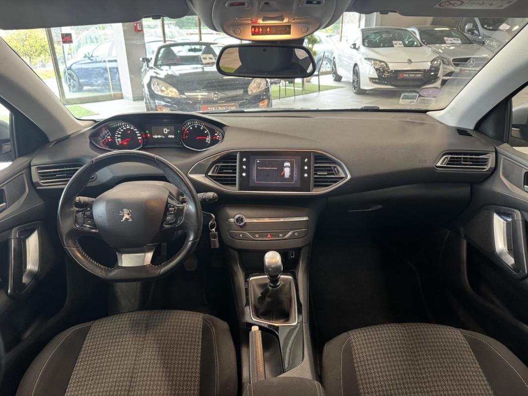Peugeot 308 - Photo 13