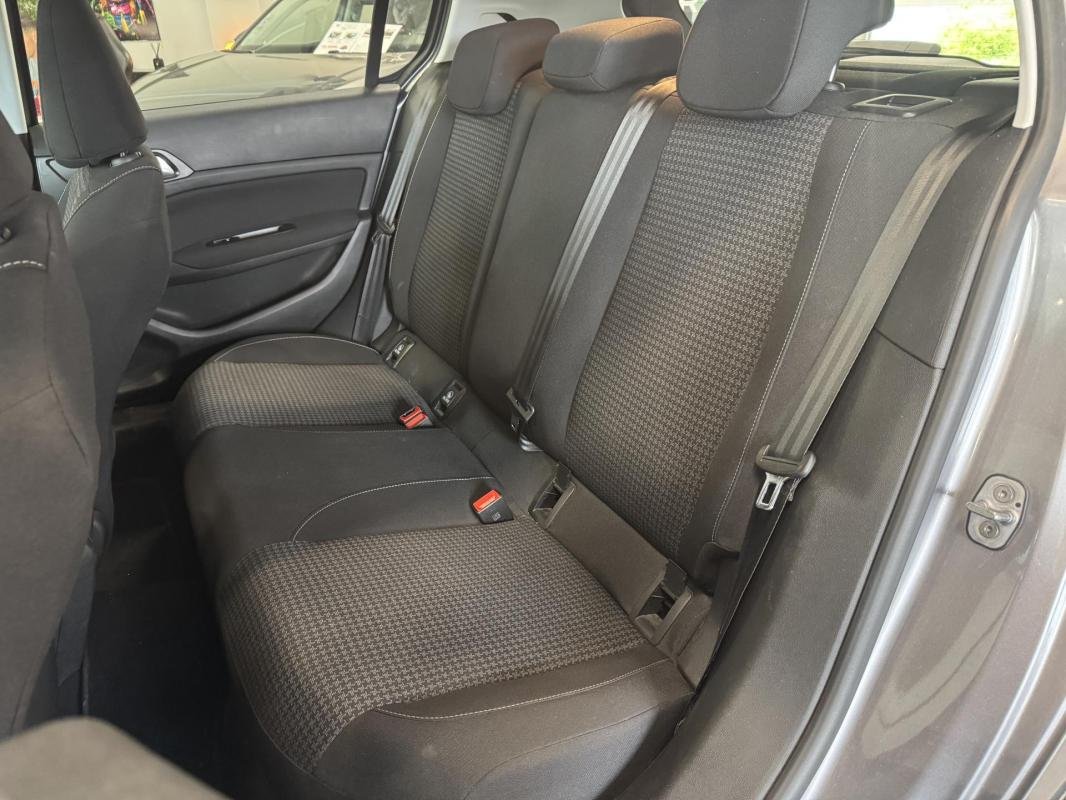 Peugeot 308 - Photo 15