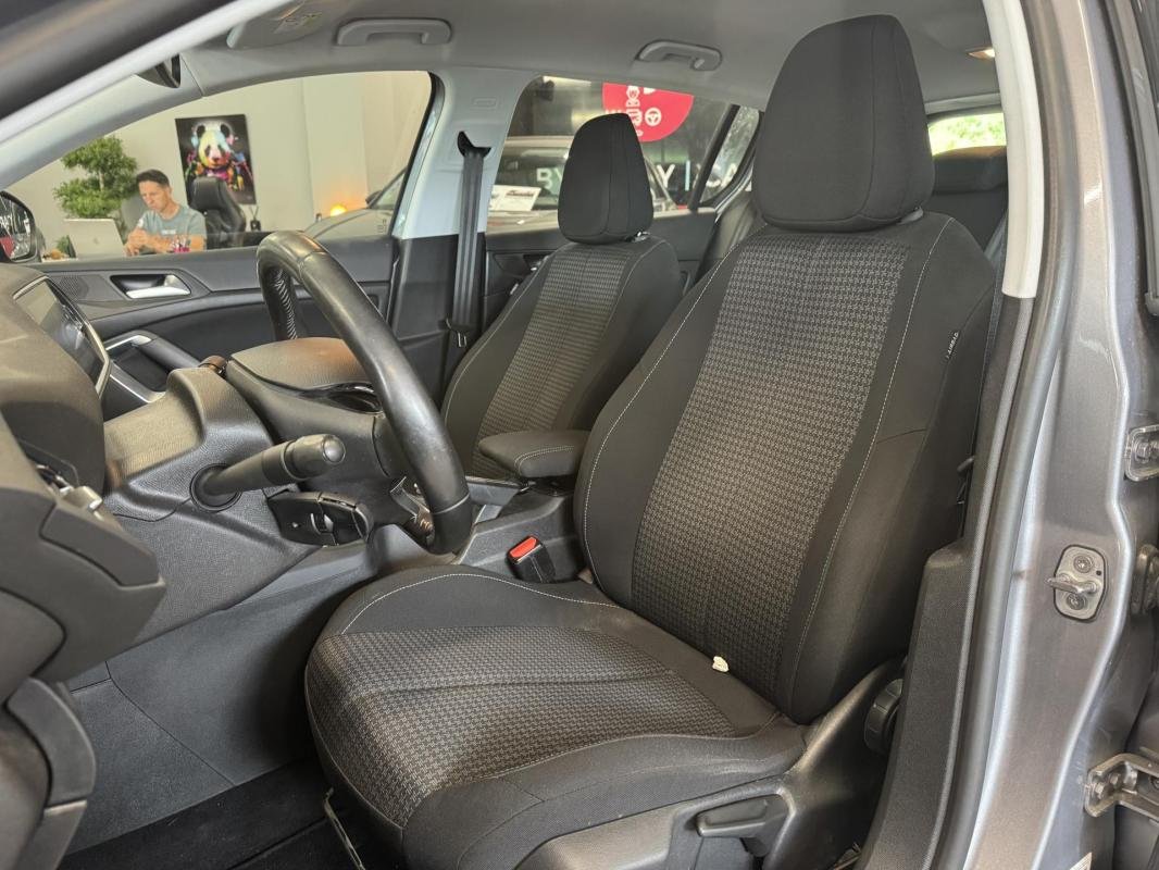 Peugeot 308 - Photo 17