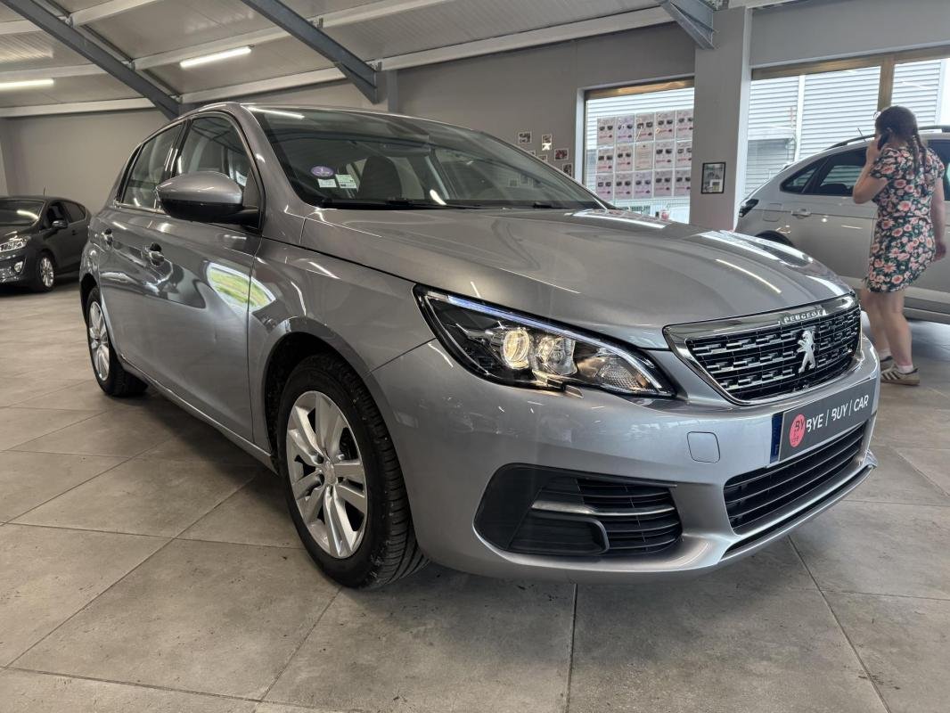 Peugeot 308 - Photo 2