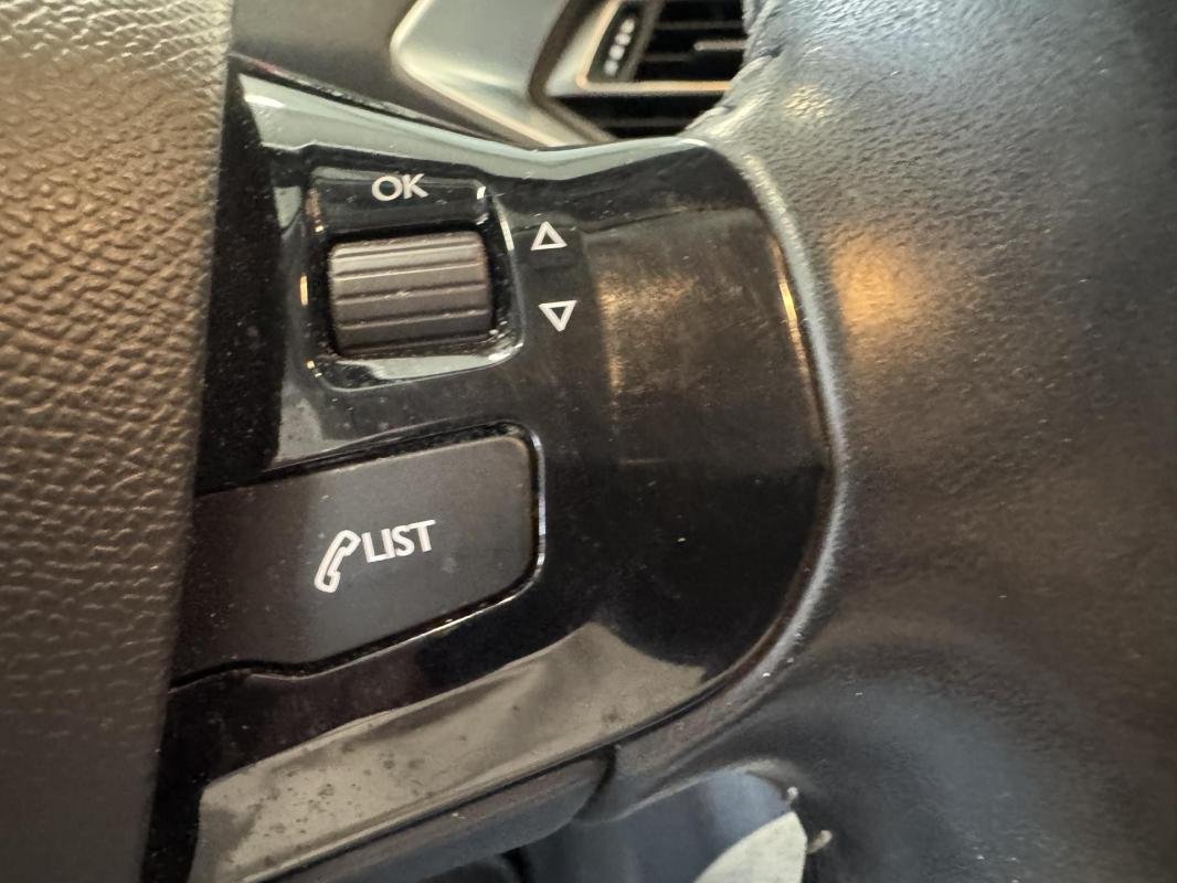 Peugeot 308 - Photo 22