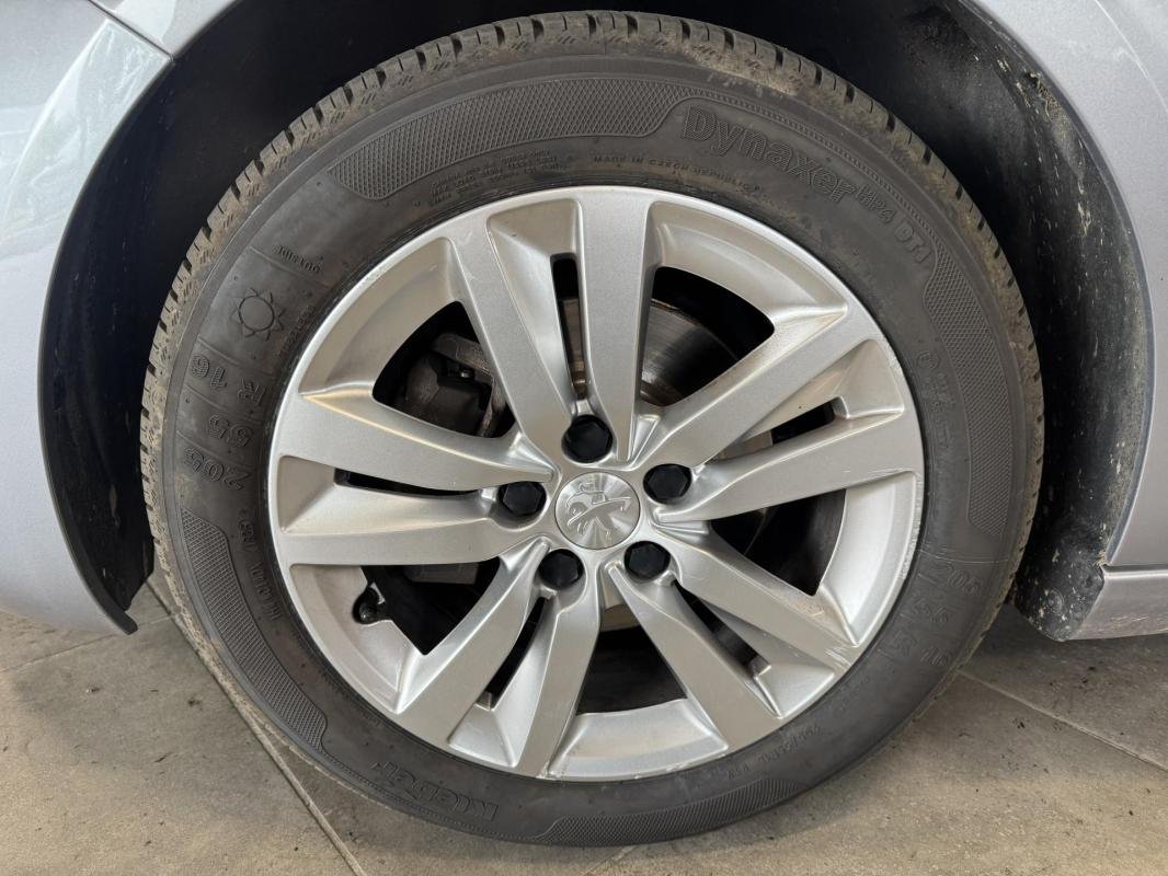 Peugeot 308 - Photo 8