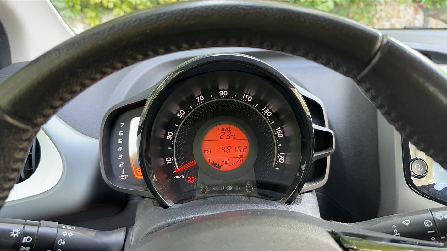 Toyota Aygo - Photo 12