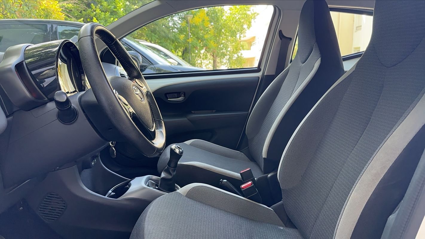 Toyota Aygo - Photo 25