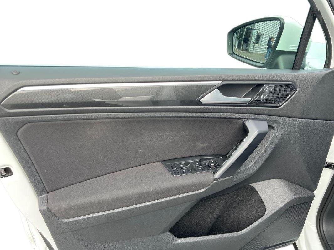 Volkswagen Tiguan - Photo 15