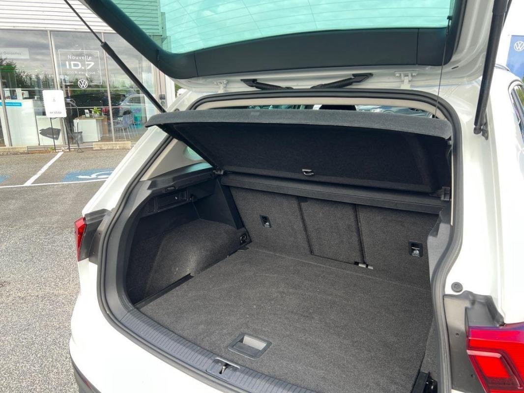 Volkswagen Tiguan - Photo 32