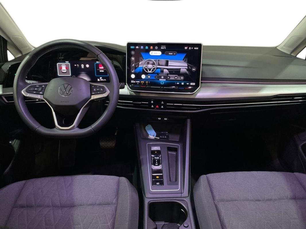 Volkswagen Golf - Photo 8