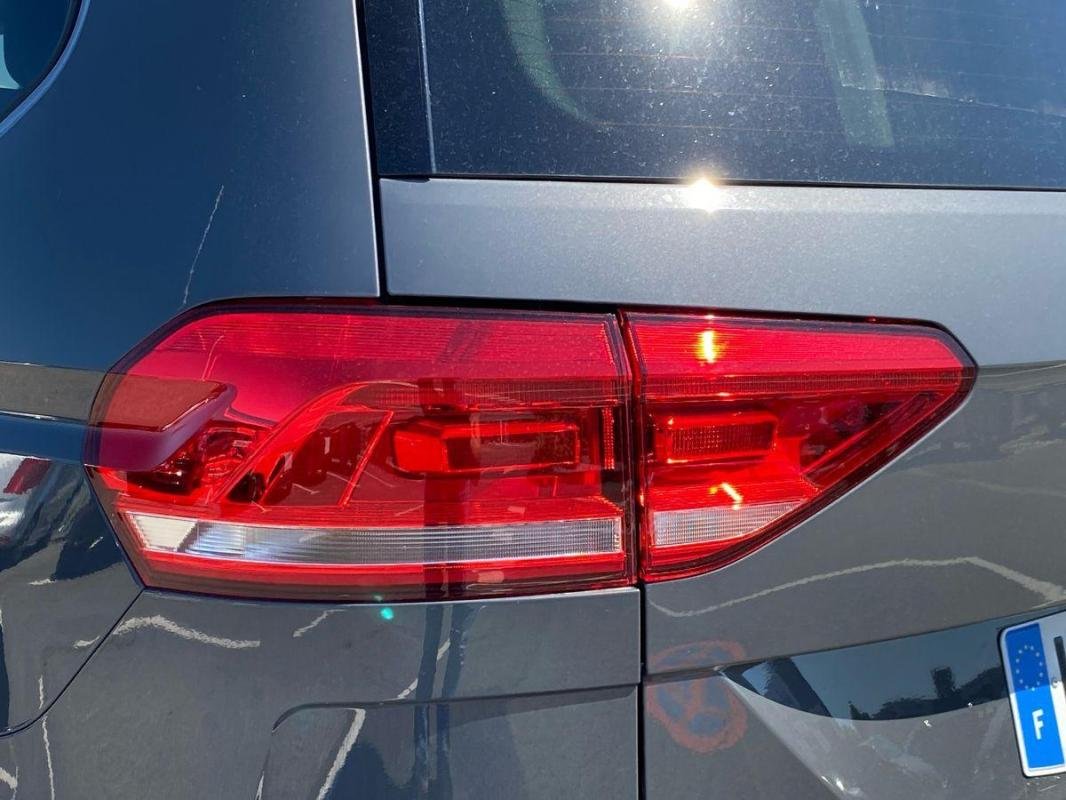Volkswagen Touran - Photo 30