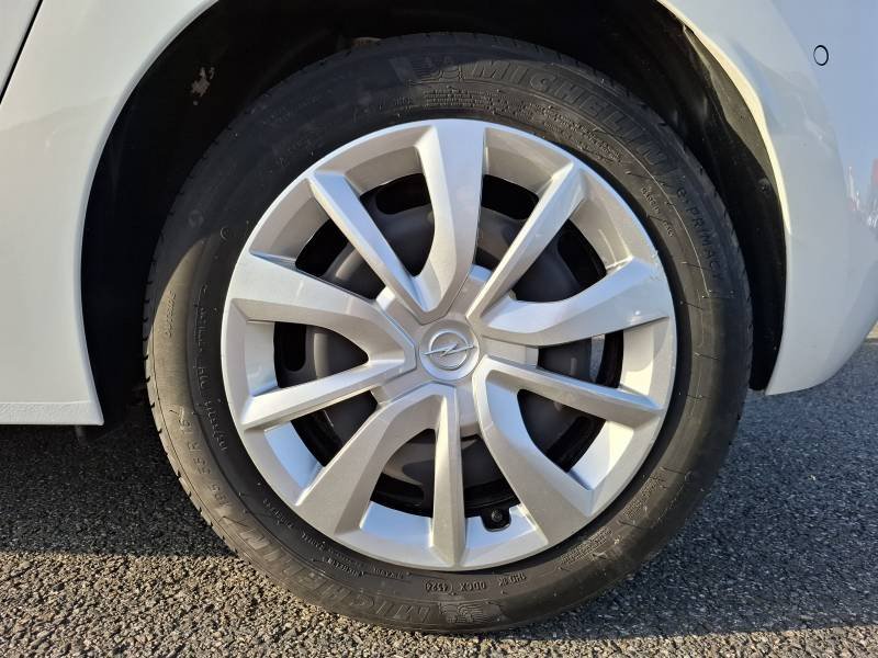 Opel Corsa - Photo 16