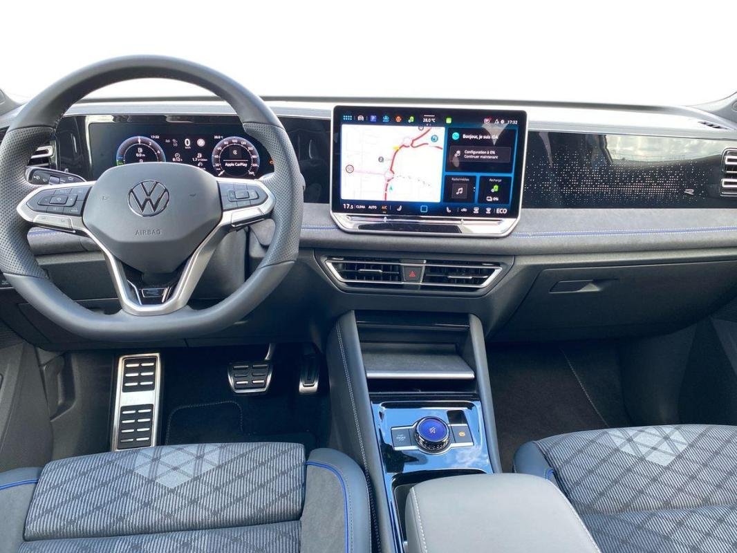 Volkswagen Tiguan - Photo 8