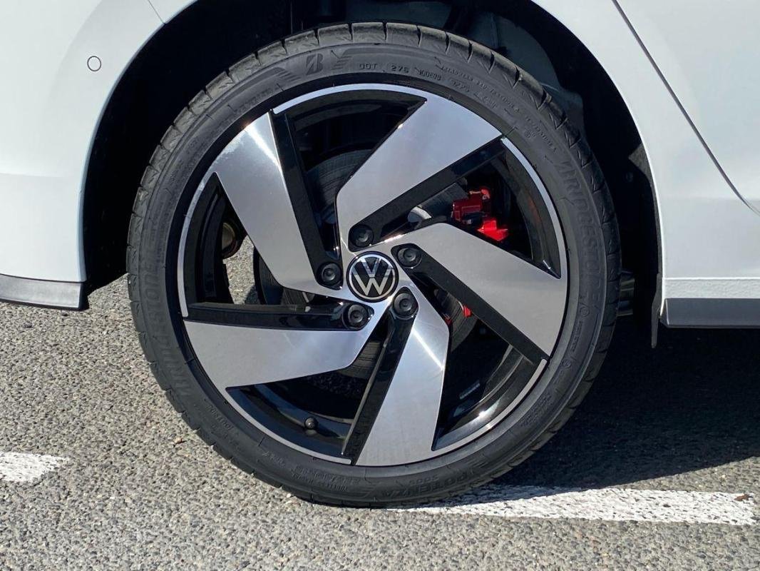 Volkswagen Golf - Photo 28