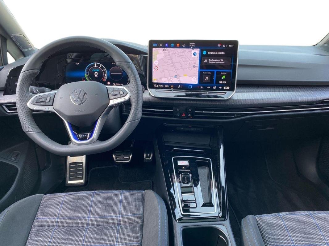 Volkswagen Golf - Photo 8