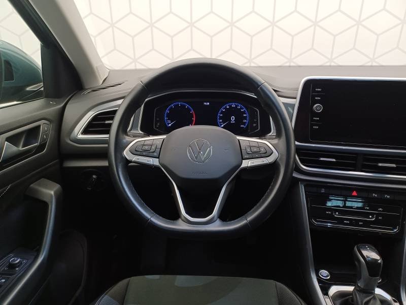 Volkswagen T-Roc - Photo 12