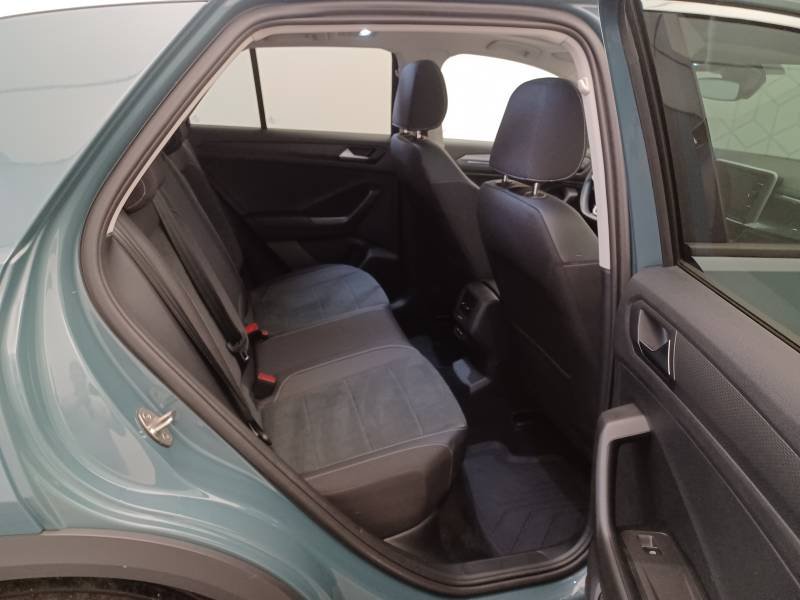 Volkswagen T-Roc - Photo 14