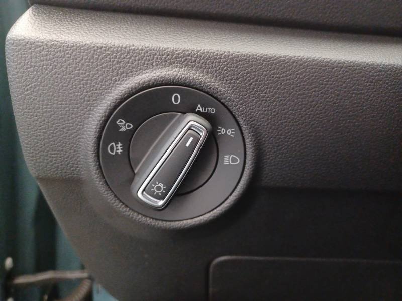 Volkswagen T-Roc - Photo 37