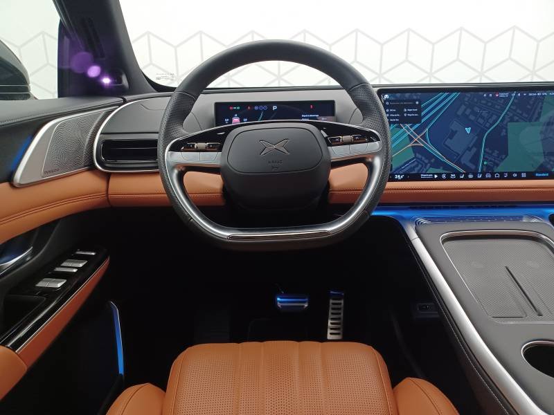 Xpeng G9 - Photo 13