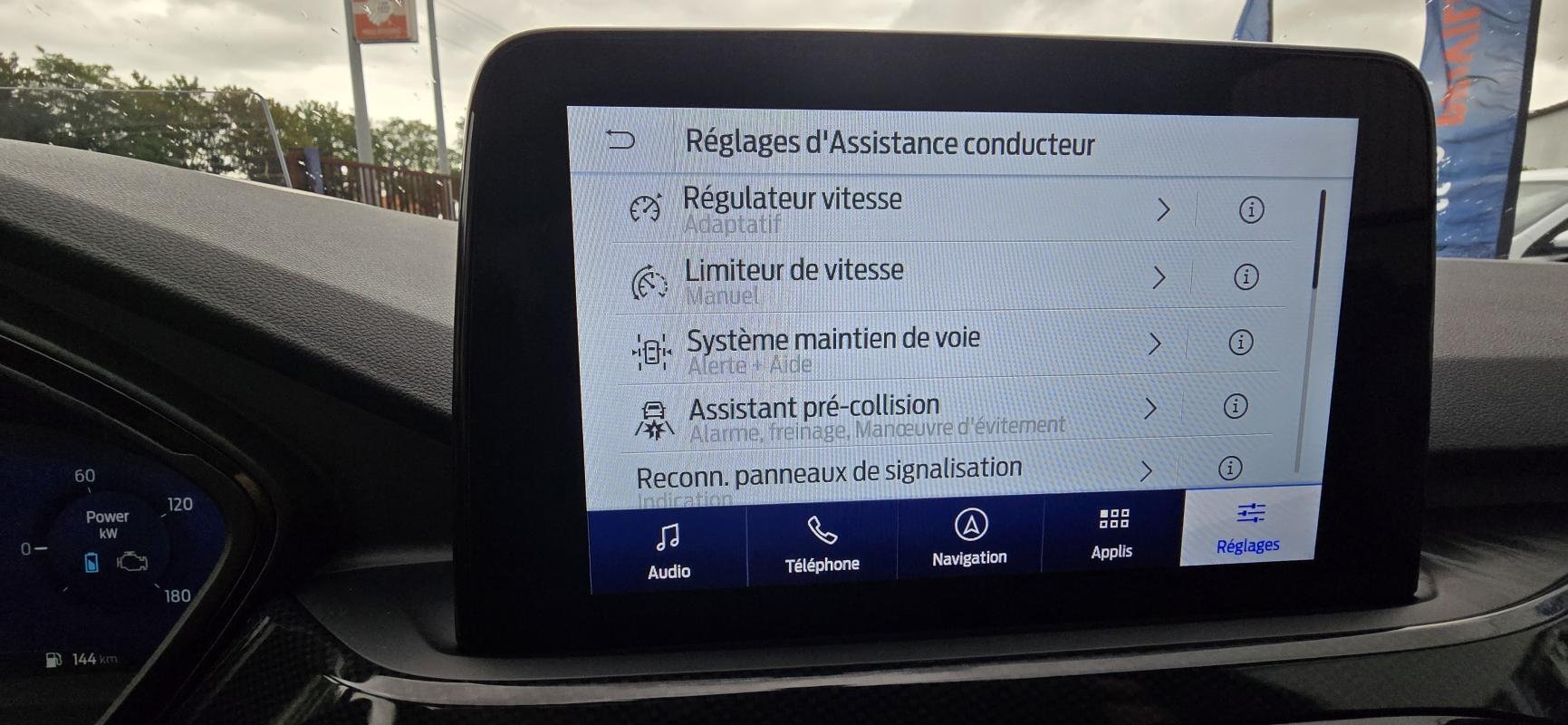Ford Kuga - Photo 23