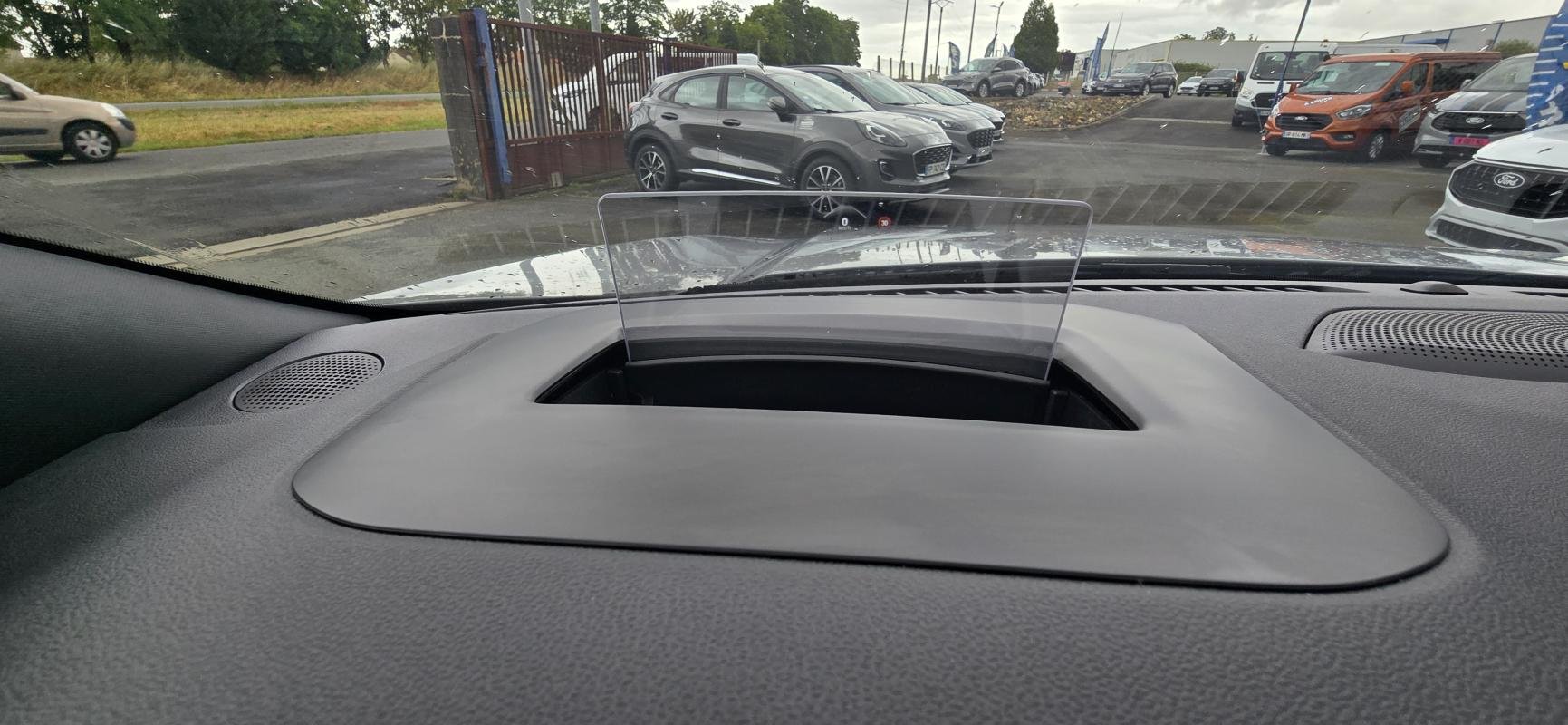Ford Kuga - Photo 25