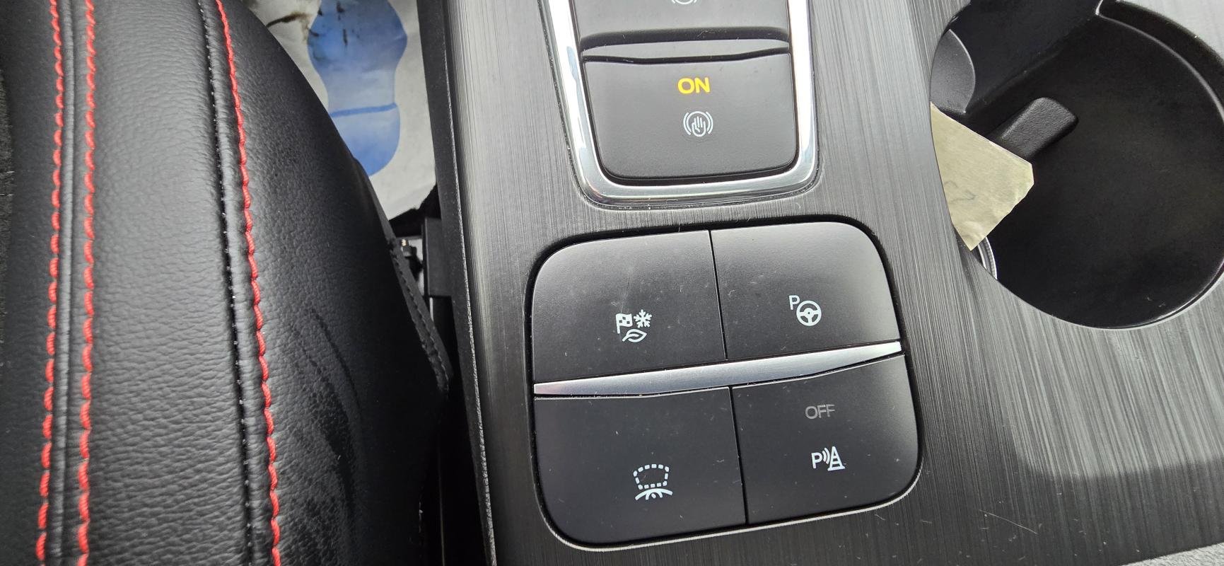 Ford Kuga - Photo 30