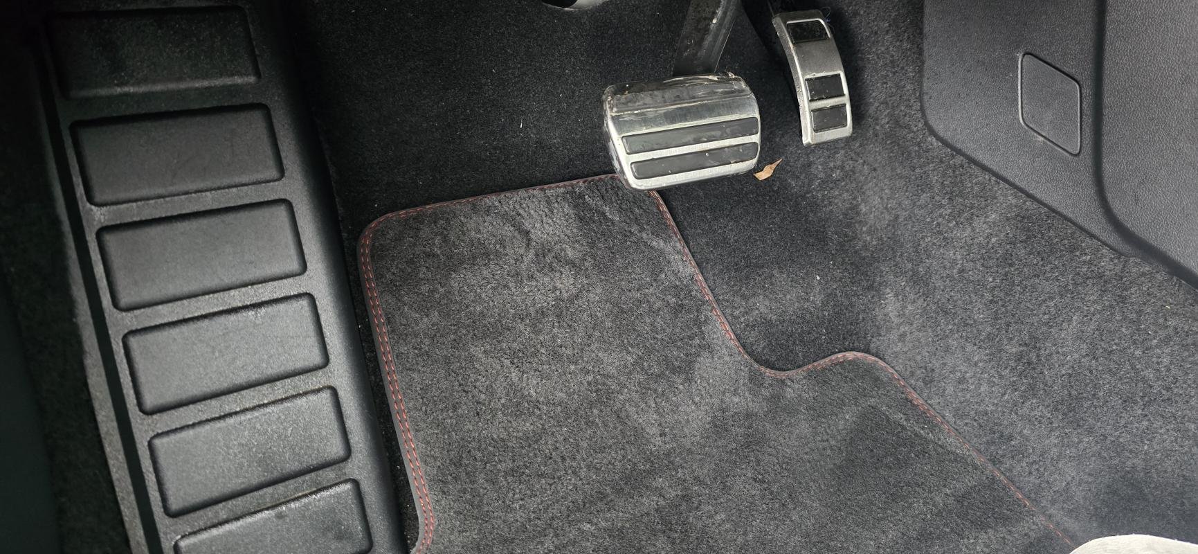 Ford Kuga - Photo 37