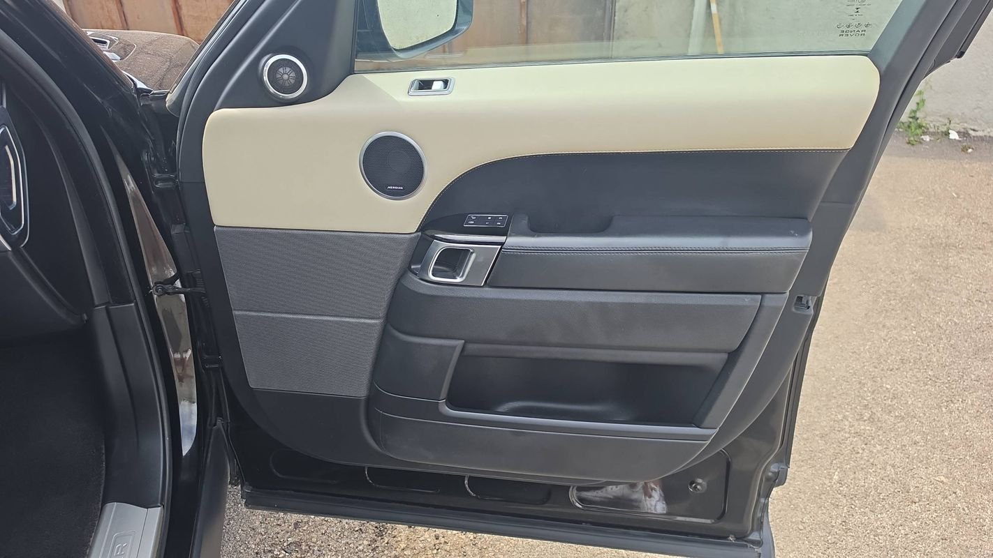 Land Rover Range Rover Sport - Photo 22