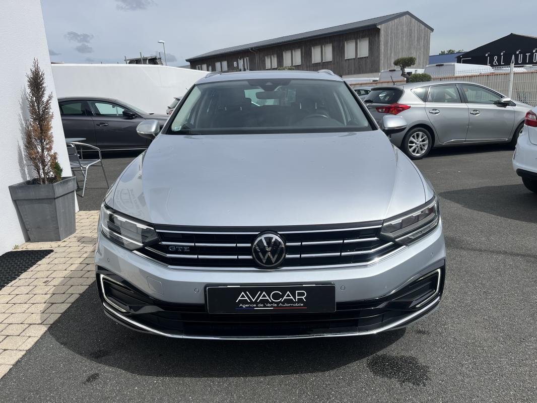 Volkswagen Passat - Photo 7