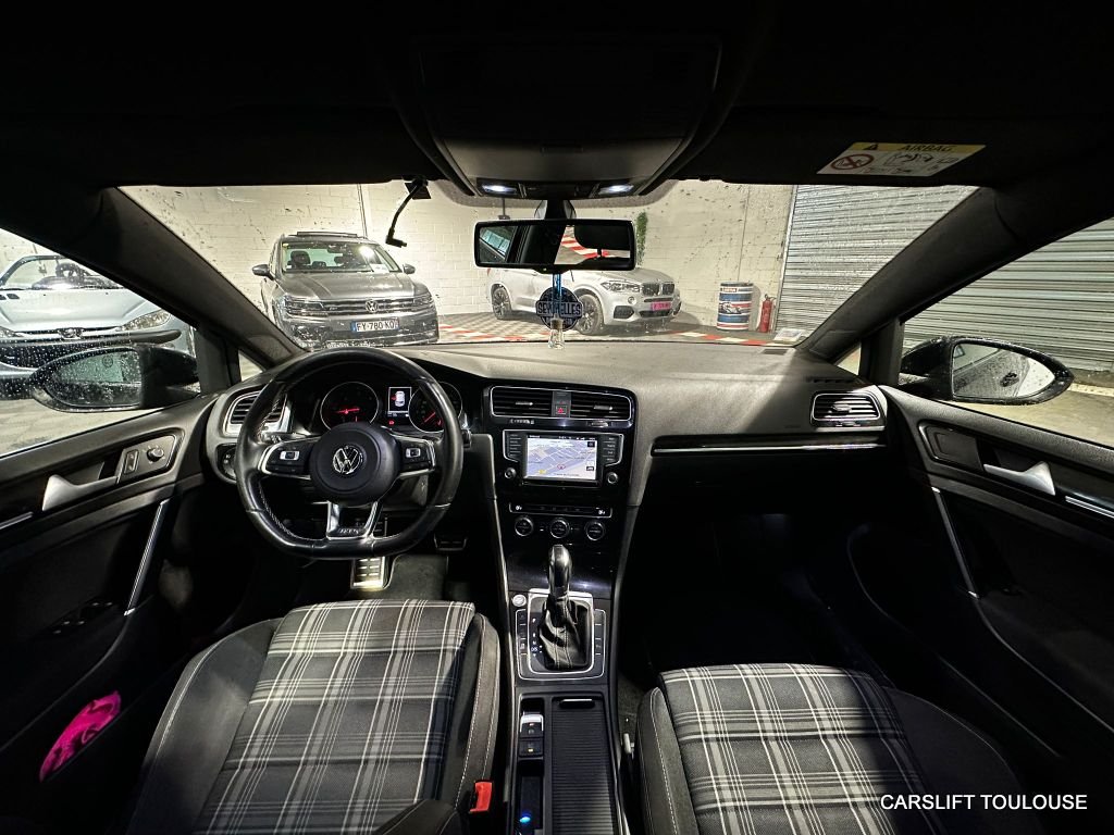 Volkswagen Golf - Photo 18