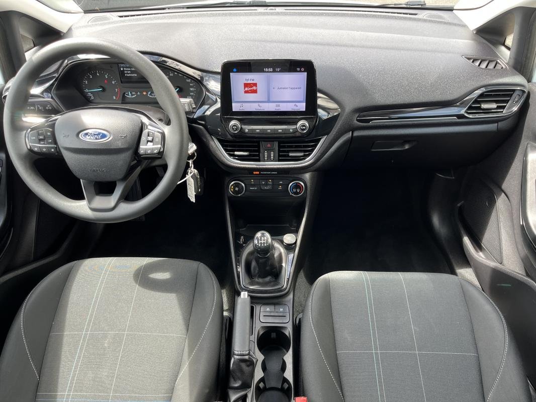 Ford Fiesta - Photo 15