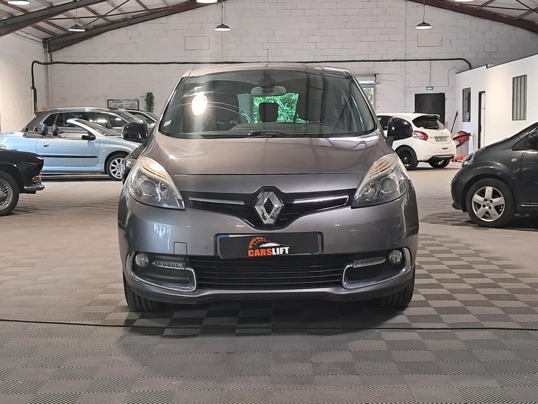 Renault Scénic - Photo 2