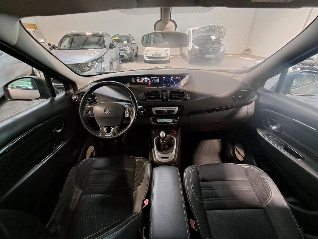 Renault Scénic - Photo 22