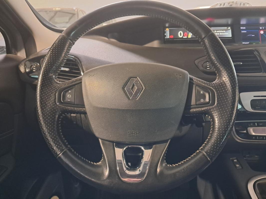 Renault Scénic - Photo 23