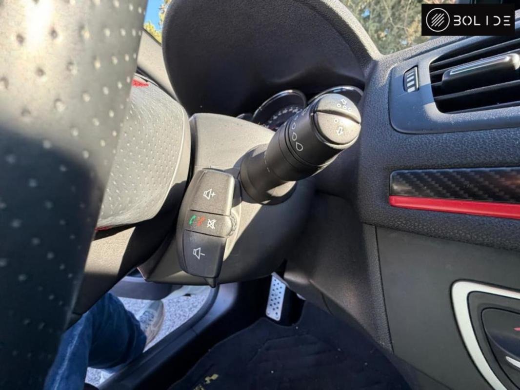 Renault Mégane Coupé - Photo 13