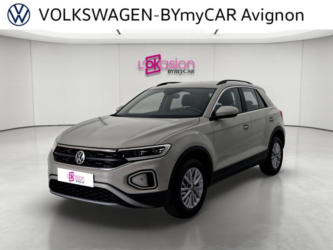 Volkswagen T-Roc - Photo 1