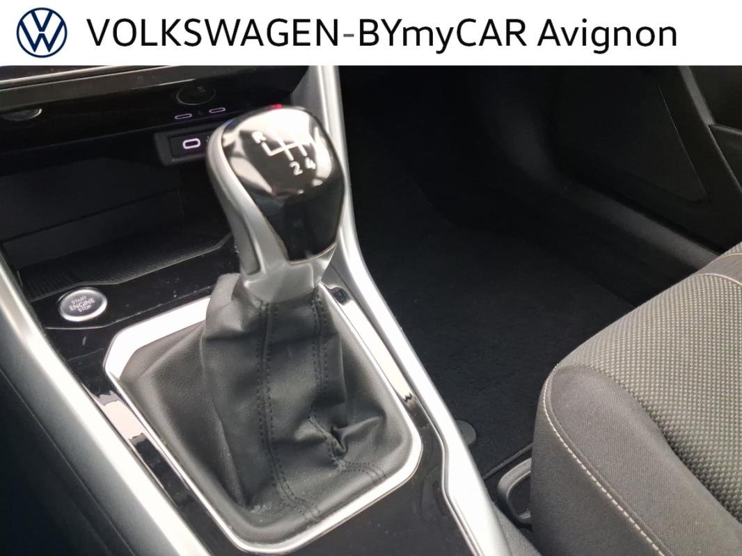 Volkswagen T-Roc - Photo 15