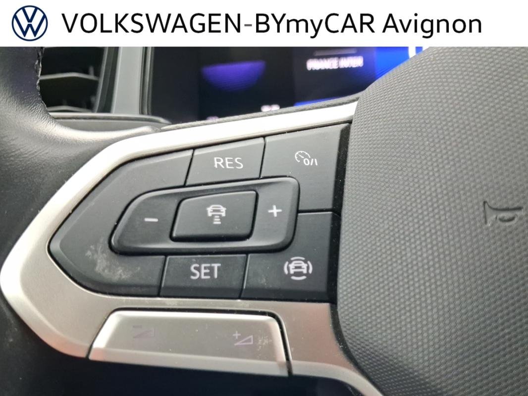 Volkswagen T-Roc - Photo 32