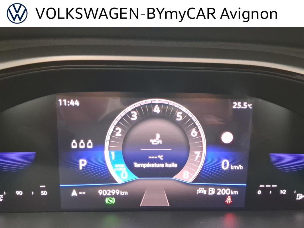 Volkswagen T-Roc - Photo 12