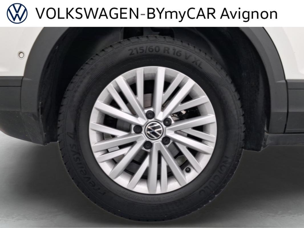 Volkswagen T-Roc - Photo 18