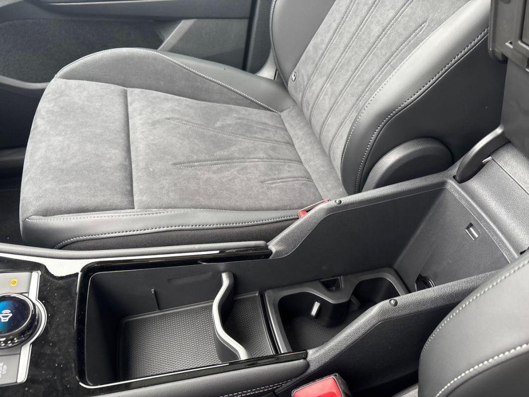 Volkswagen Tiguan - Photo 12