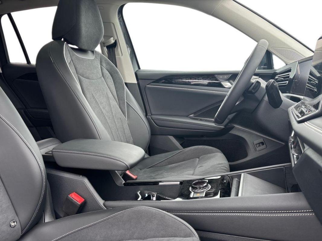 Volkswagen Tiguan - Photo 13