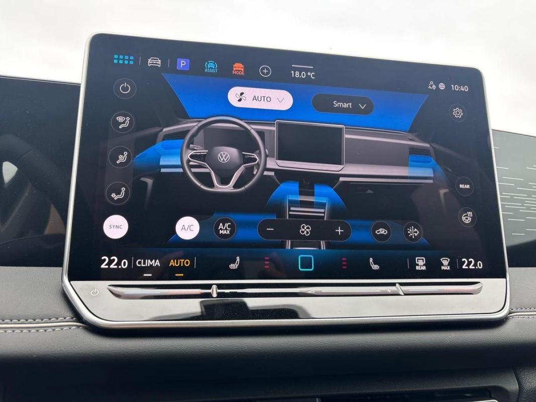 Volkswagen Tiguan - Photo 19