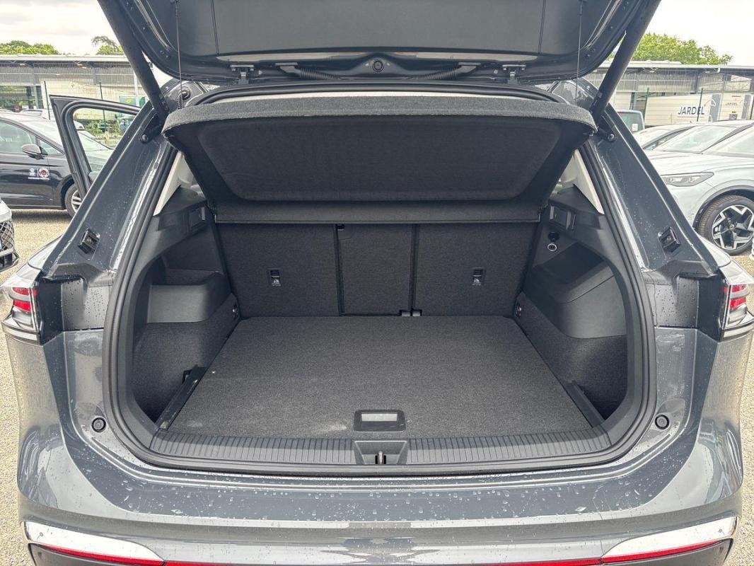 Volkswagen Tiguan - Photo 31
