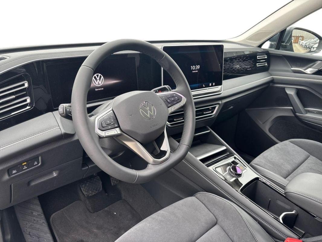 Volkswagen Tiguan - Photo 9